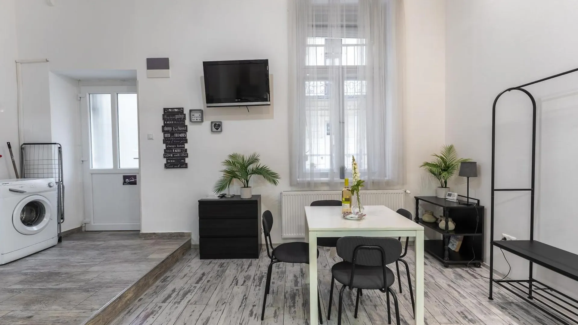 Elysian Estate Apartment Budapest 0*,  Hungary