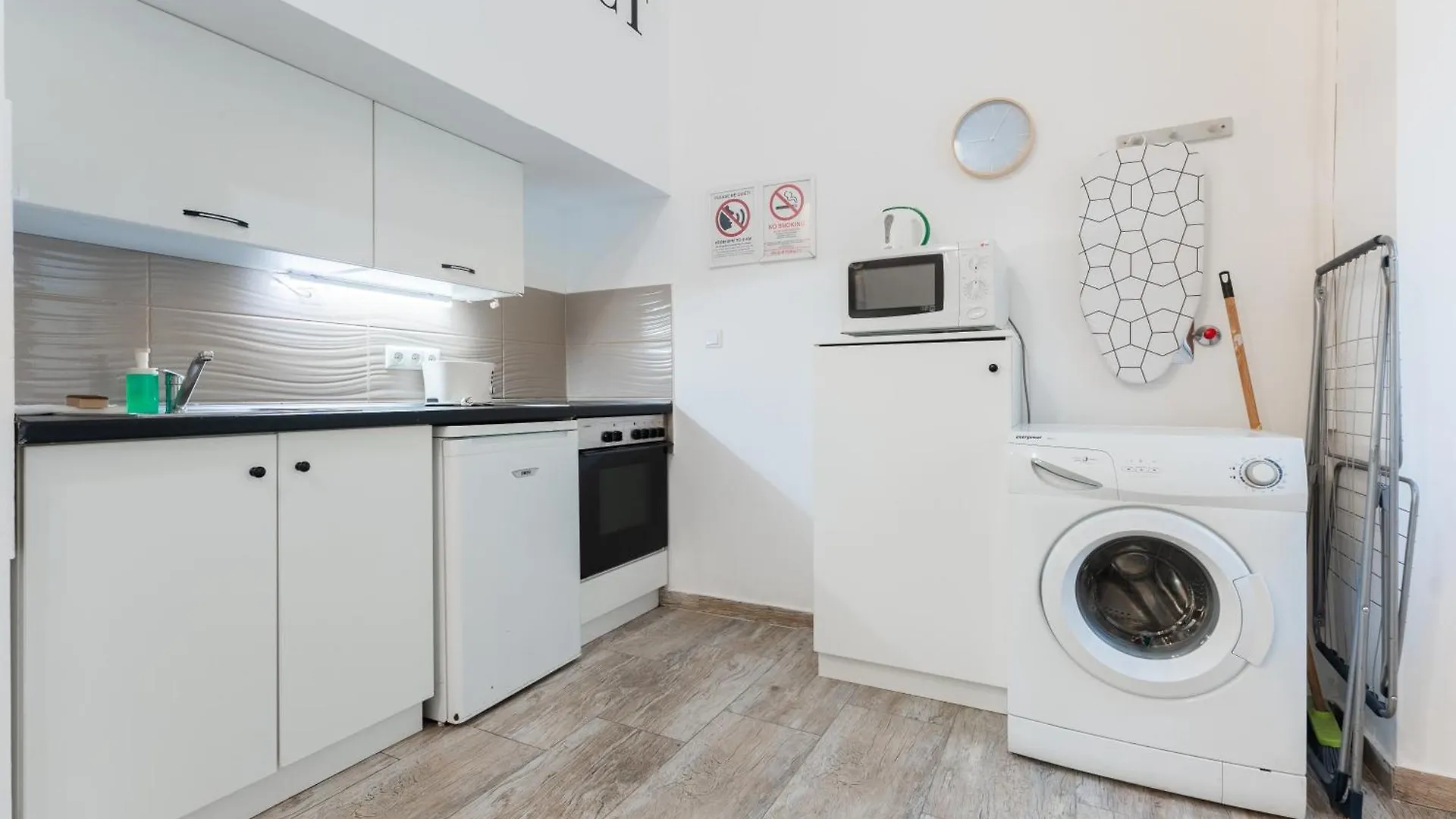 Elysian Estate Apartment Budapest