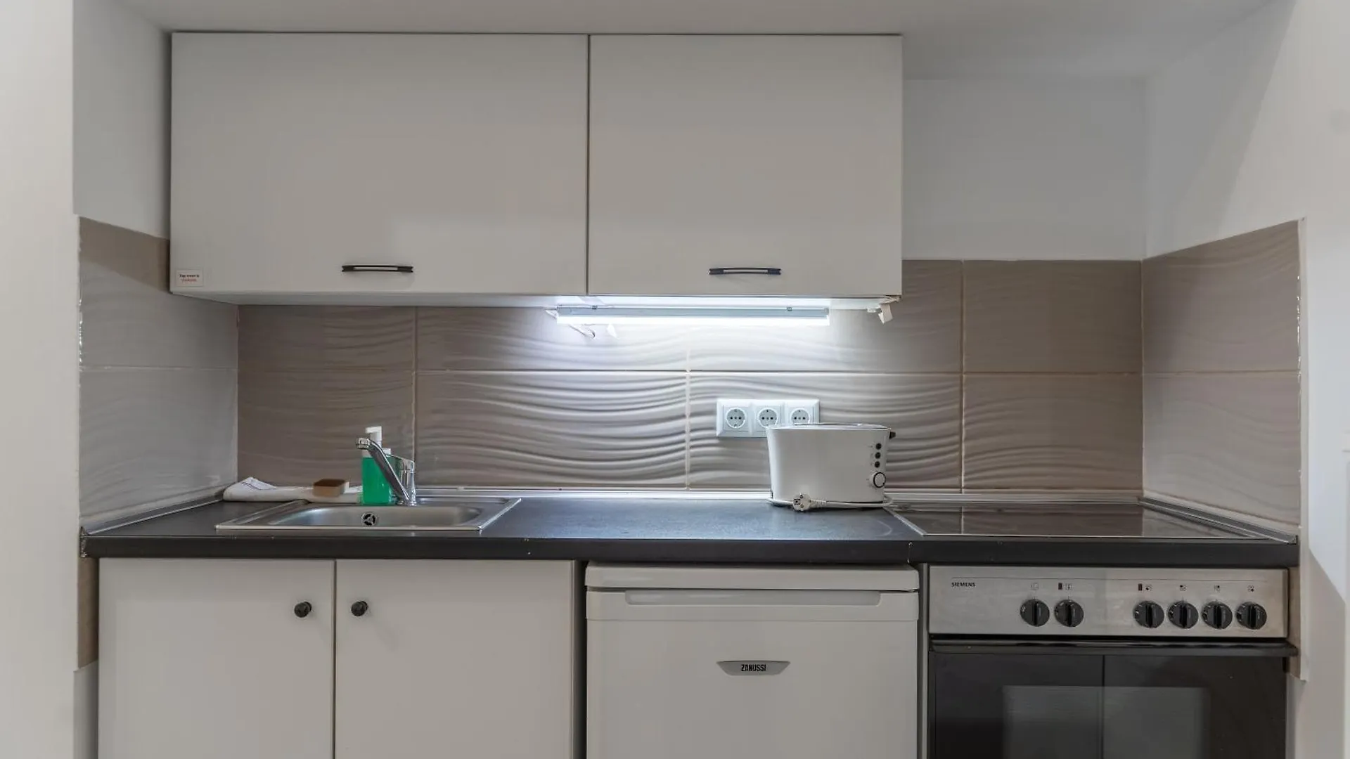 Elysian Estate Apartment Budapest