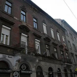  Appartamento Akacfa 2 Bedroom Center