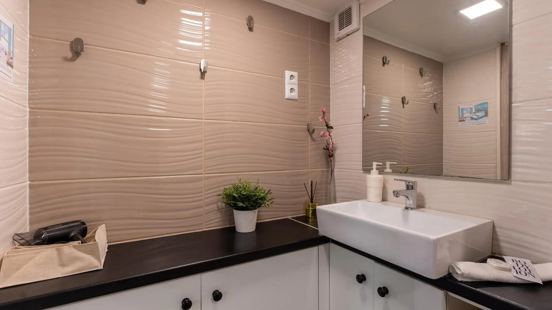 Elysian Estate Apartment Budapest
